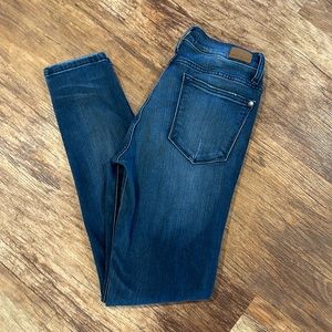 Judy Blue Jeans. Size 11/30.